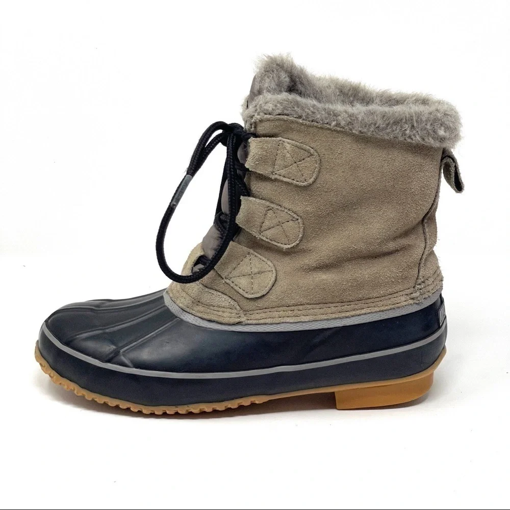 Khombu Alyssa Taupe Leather Faux Fur Duck Boots Size 6M